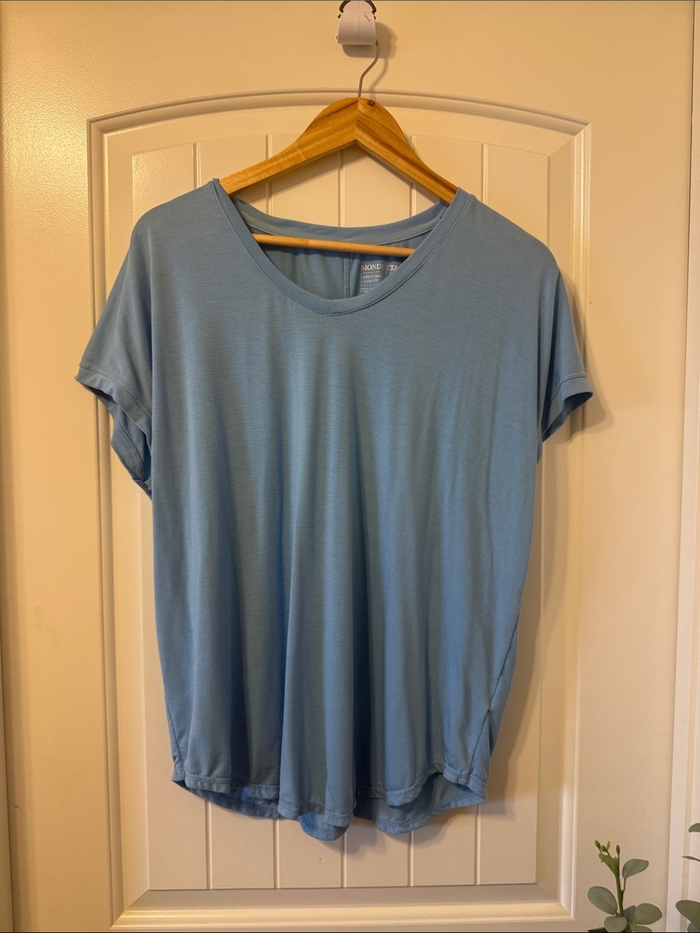 Mondetta Light Blue Short Sleeve Crewneck Tee